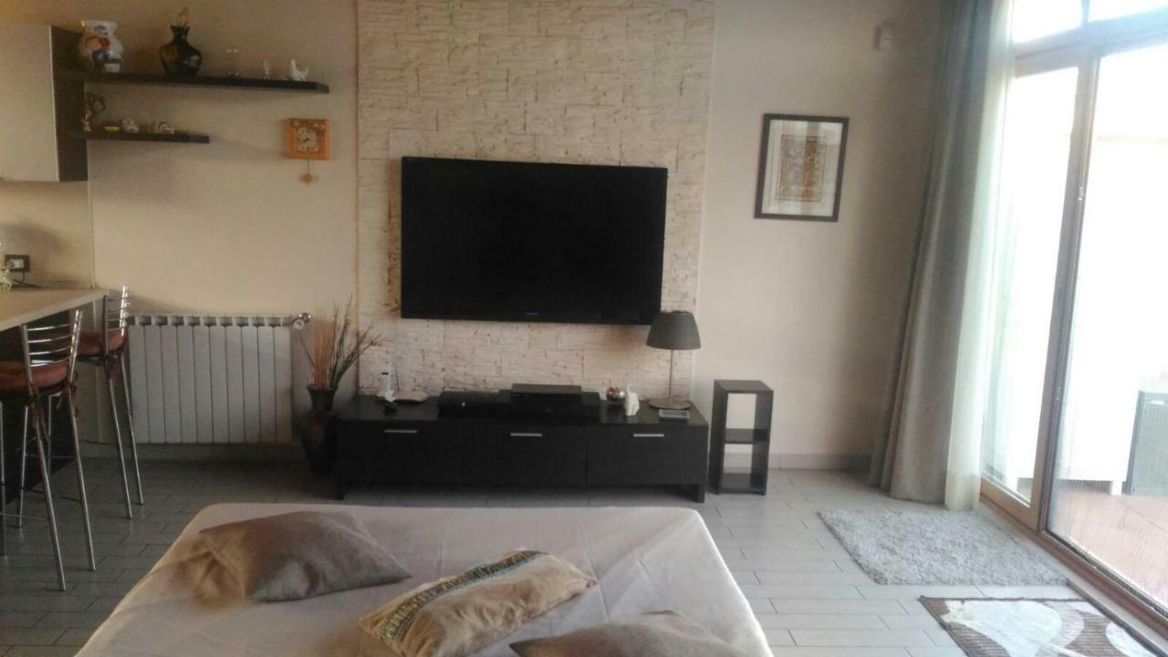 A Due Passi Da Tutto Apartman Catania Kültér fotó
